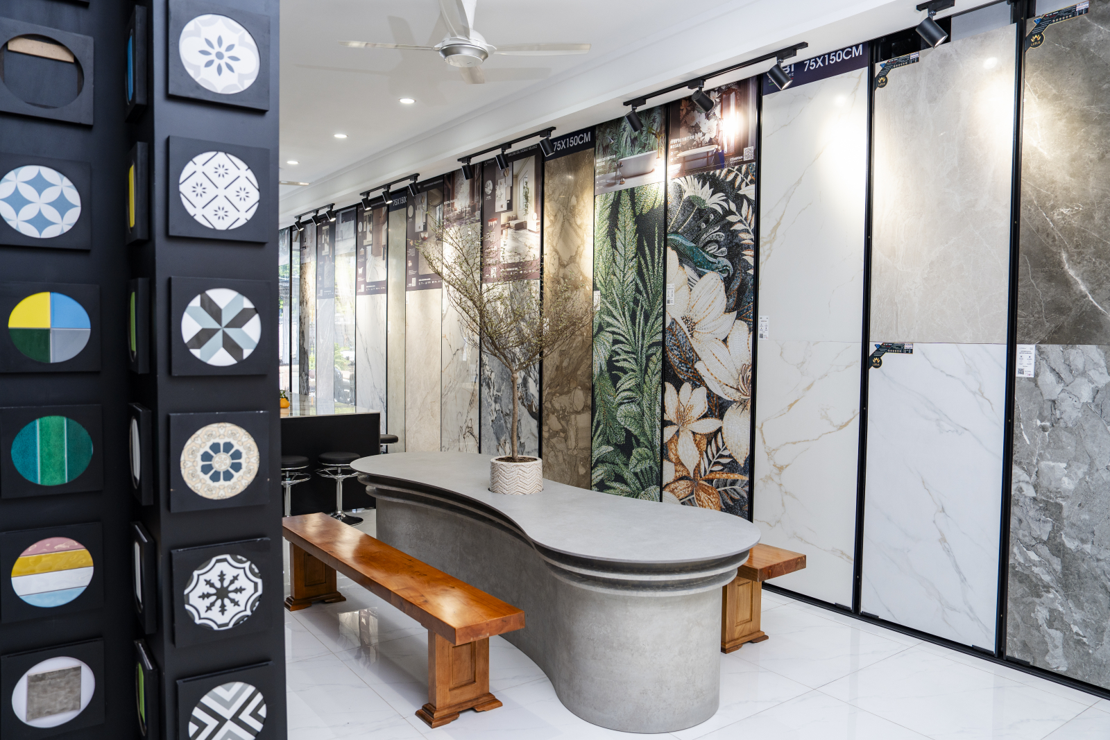 gạch men cao cấp long an